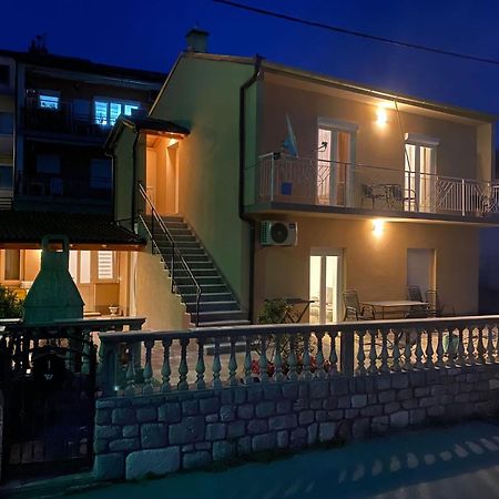 Lana 2 Senj (Lika-Senj) Quarto foto